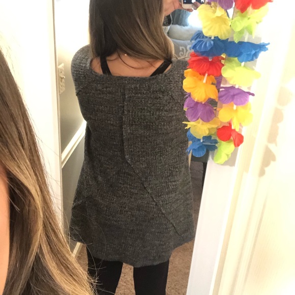 Sweater - Picture 2 of 4